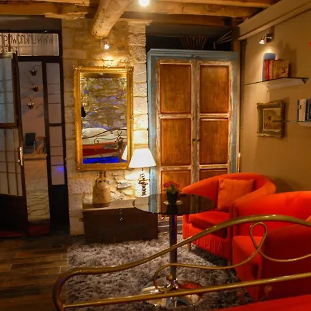 Appartamento Antique Luxury Groundfloor